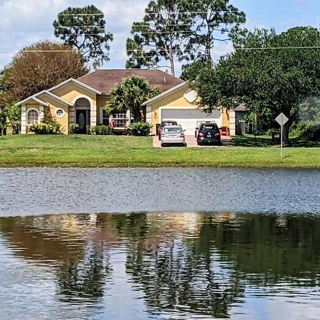 A Treasure Coast Gem- Private Entrance And Private Bathroom Port St. Lucie Экстерьер фото