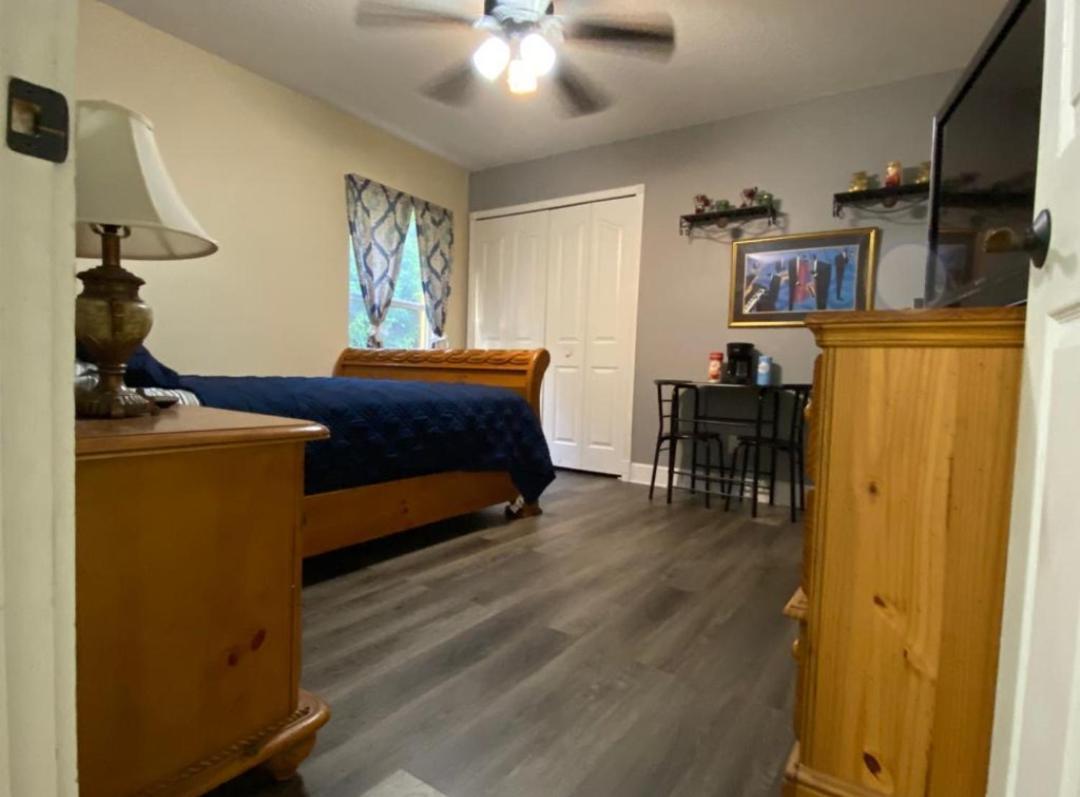 A Treasure Coast Gem- Private Entrance And Private Bathroom Port St. Lucie Экстерьер фото